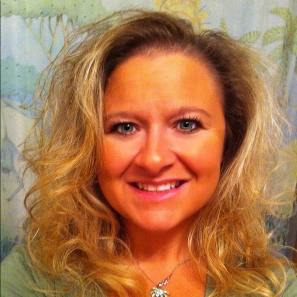 Meet your Posher, Brittany